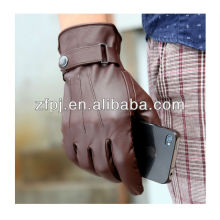 Nouveaux styles hommes conduisant des gants en cuir